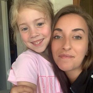 Meet your Posher, Esther